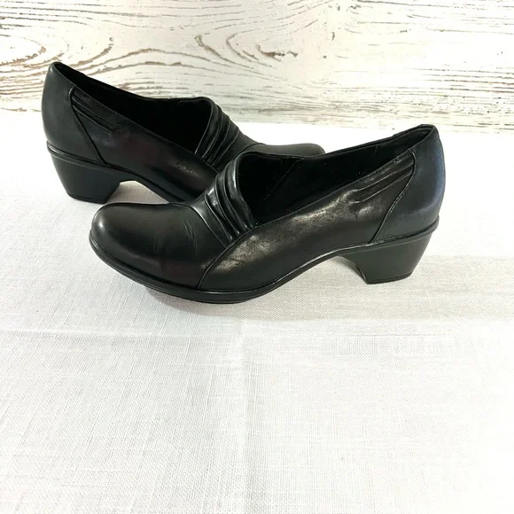 Clarks | Shoes | Clarks Shoes Black 7 2 M | Poshmark
